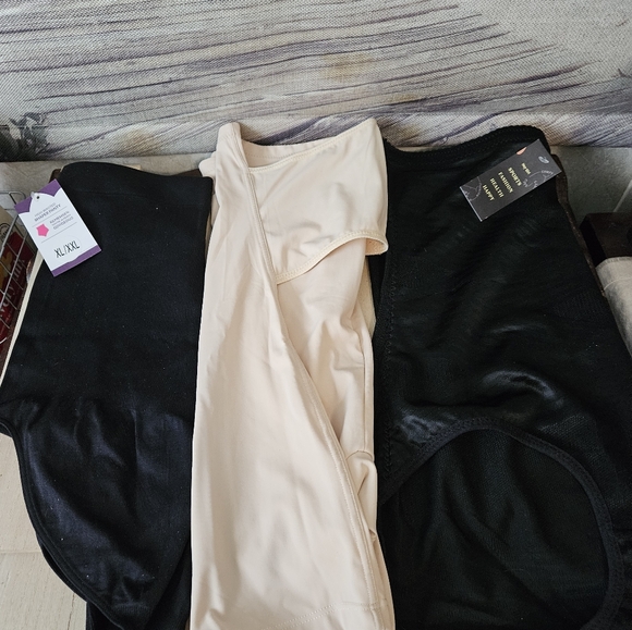 Shape wear pantys - Picture 1 of 8